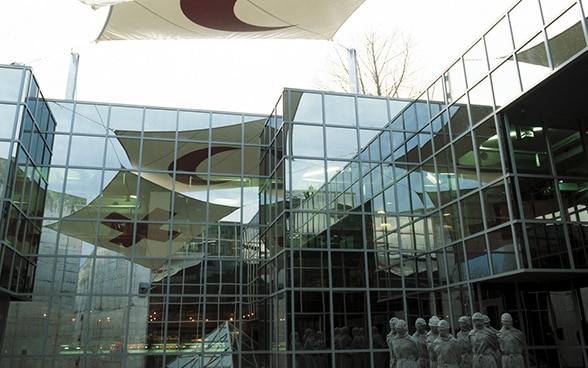坐落在日内瓦的红十字会博物馆的入口