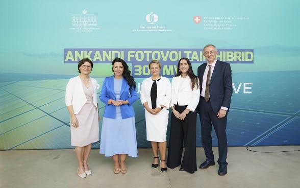 Swiss Ambassador in Albania Ruth Huber (left) with Albania's Minister of Infrastructure and Energy Belinda Balluku and EBRD representatives at the auction, Tirana, 10.07.2024.