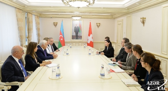 Meeting between the President of the Council of States, Jean-René Fournier and the Speaker of Parliament Ogtay Asadov. 