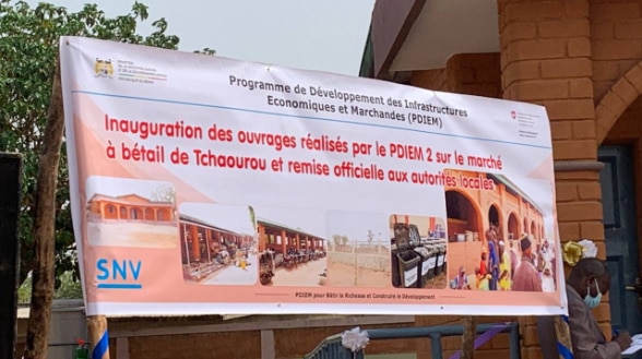 Inauguration des ouvrages complémentaires au marché à bétail de Tchaourou 