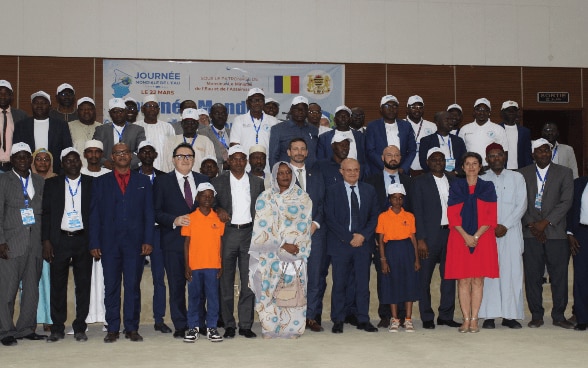 Photo de famille à la cérémonie de lancement de la Journée Mondiale de l'Eau sous le haut patronnage du Ministère de l'Eau et de l'Assainissement et la participation des partenaires techniques et financiers.