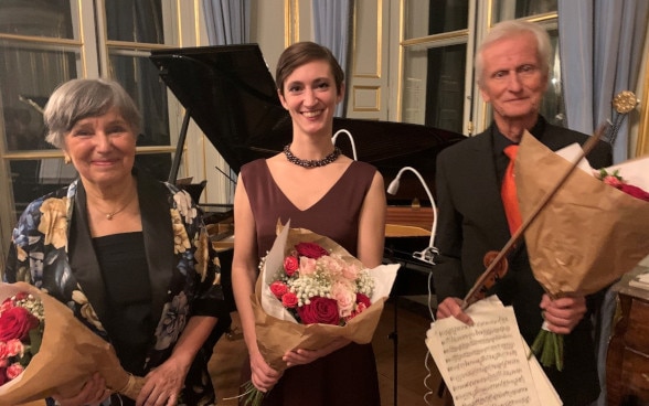 De Gauche à droite: Françoise Tillard, Laura Muller et Jean Piguet 