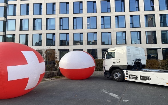 Mostra itinerante Cleantech, Futuricum camion elettrico svizzero a Varsavia