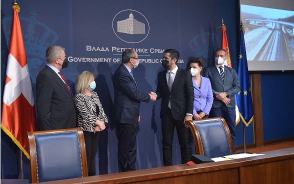 Signing ceremony at the Ministry of Construction, Transport and Infrastructure of the Republic of Serbia 