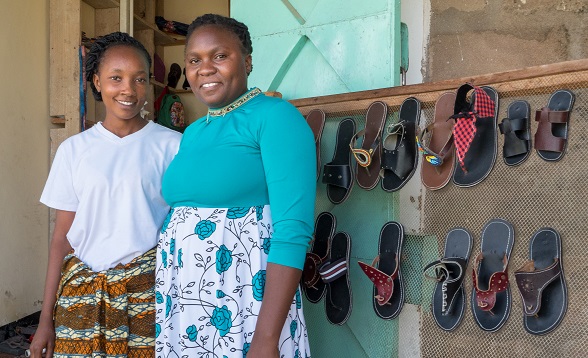 OYE recipients Elizabeth (L) and Hosiana, Dodoma 2021