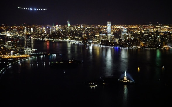 Solar Impulse 2 landing in New York City ©Solar Impulse
