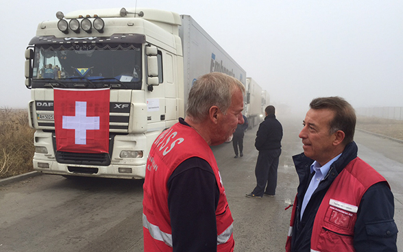 Ein Transport bestehend aus 20 Lastwagen mit einer Lieferung von 293 Tonnen erreichte Donetsk. Er transportierte u.a. Aluminiumsulfat und Chlor, vorgesehen für die Wasserwerke Donbas sowie Reagenzien und Krebsmedikamente für zwei Spitäler.