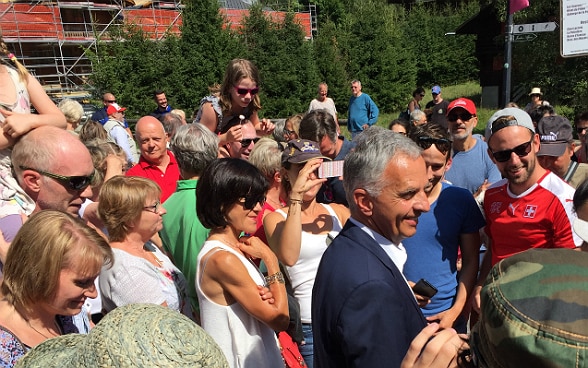 Didier Burkhalter in the crowd in Les Diablerets