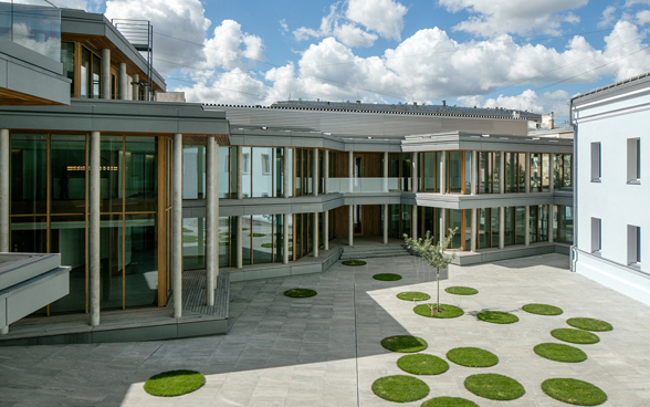 Cortile interno dell’Ambasciata di Svizzera a Mosca.