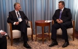 Le président de la Confédération, Didier Burkhalter, et le président ukrainien Viktor Ianoukovitch à Sotchi