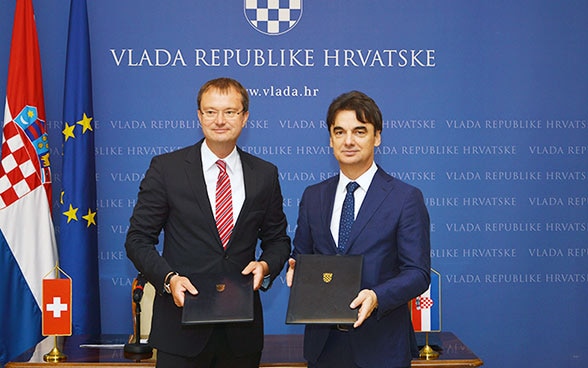 The Swiss ambassador to Croatia, Stefan Estermann, and Deputy Prime Minister and Minister of Regional Development and EU Funds Branko Grčić.