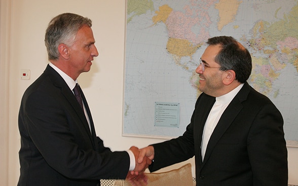 Didier Burkhalter received a courtesy visit from the head of the Iranian delegation, Deputy Foreign Minister Majid Takht-Ravanchi.