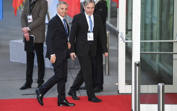 Federal Councillor Didier Burkhalter on his way to the OSCE Council of Ministers’meeting at the Hamburg Exhibition Centre in Germany, 8 December 2016.