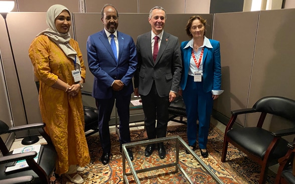 Il presidente della Confederazione Cassis e il presidente somalo Hassan Sheikh Mohamud durante il loro incontro a New York.