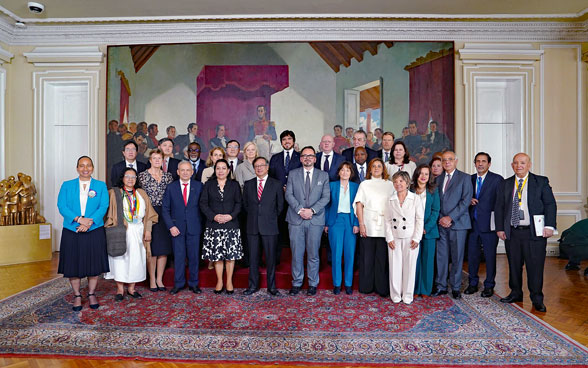 The delegations of the 15 member states of the UN Security Council and Colombian President Gustavo Petro pose for a group photo.