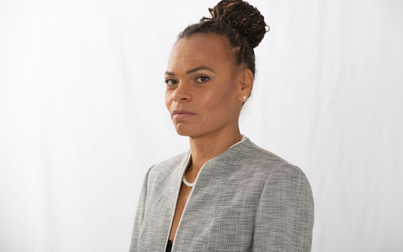Porträtfoto von Patricia Danzi, DEZA-Direktorin.