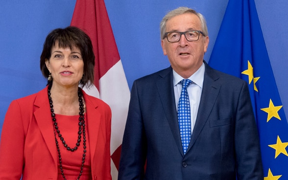La Presidente della Confederazione Doris Leuthard e  il Presidente della Commissione europea Juncker 